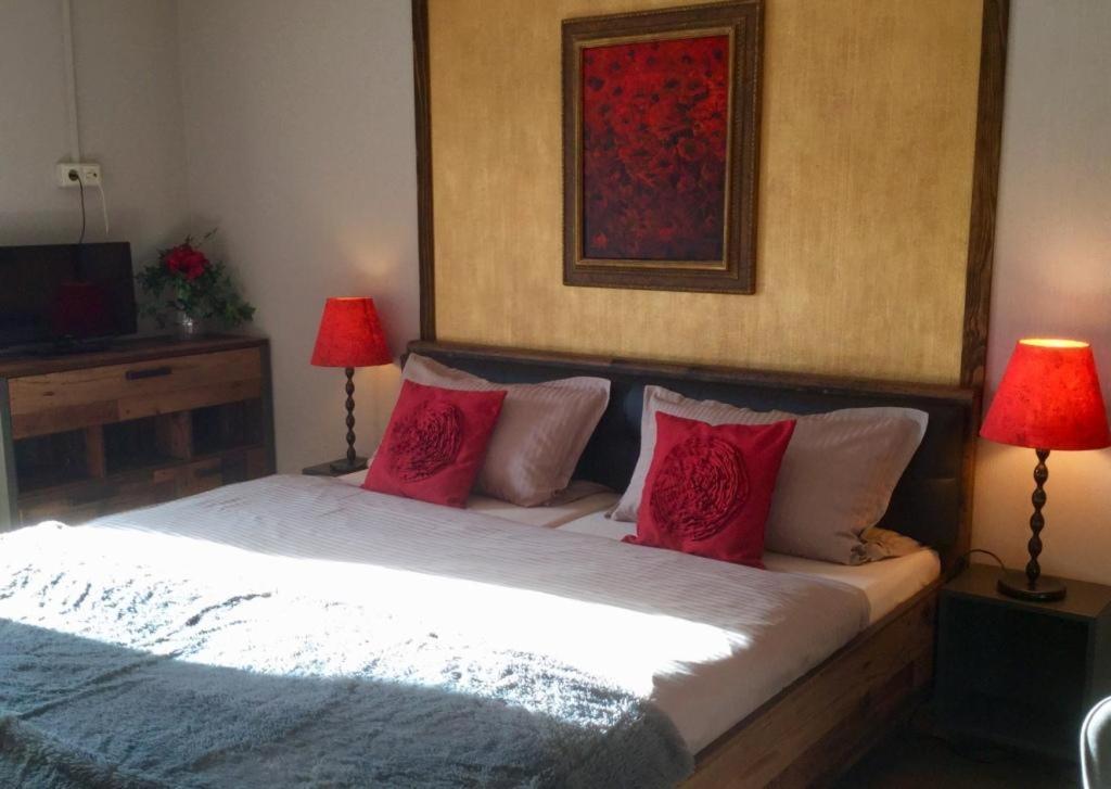 Pension Louise Hotel ไรท์อิมวิงเคอ ภายนอก รูปภาพ